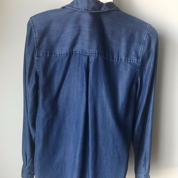 Tommy Hilfiger blouse - Picture 3 of 3